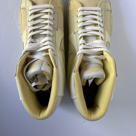 Nike SB Zoom Blazer Mid Men's 11.5 DR9087-700 Lemon Wash Yellow Skate Shoes - Picture 8 of 12